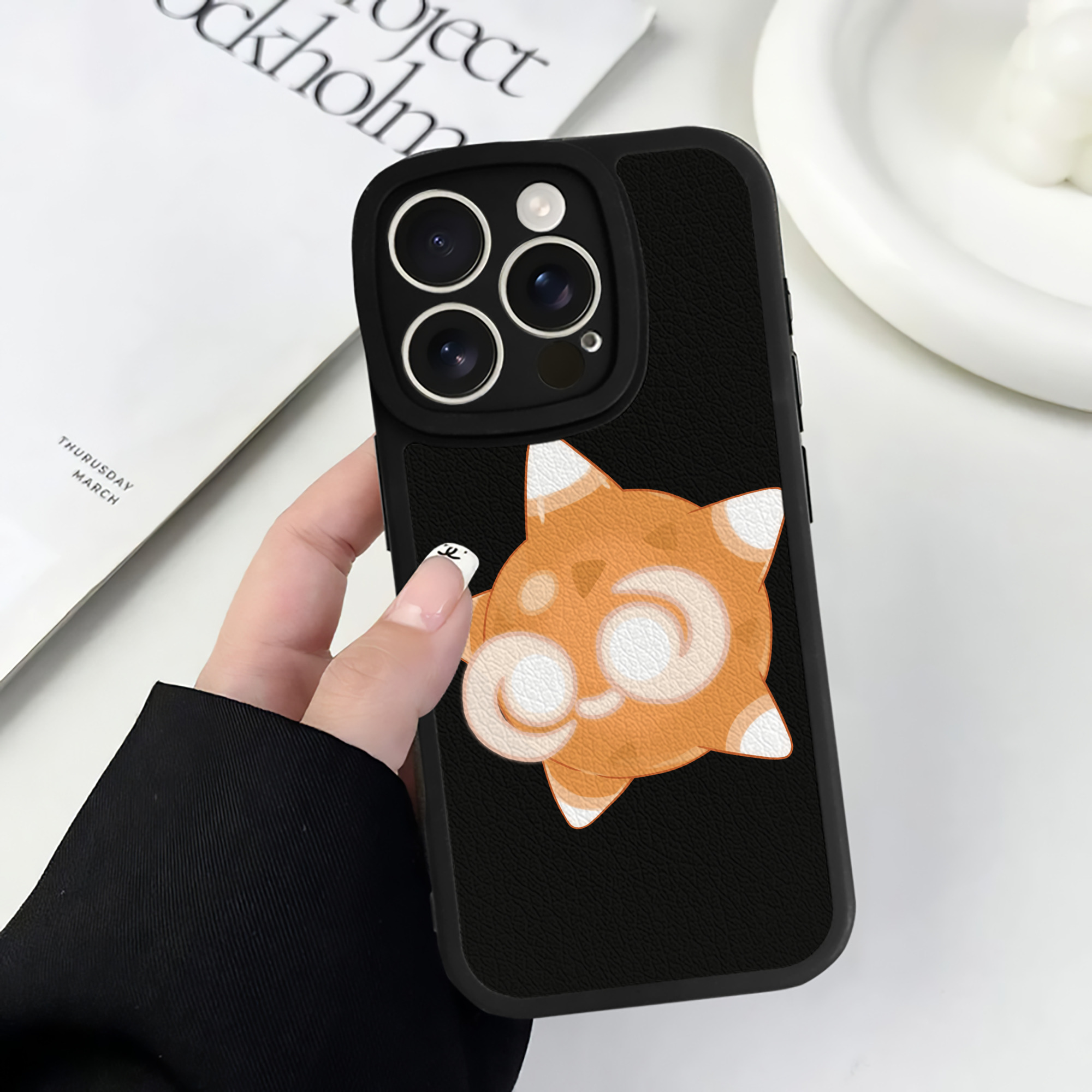 （画像用） ポケットモンスター Pokémon 【iPhone 16シリーズ対応】シリコンスマホケース（レザー調） 材質：シリコン